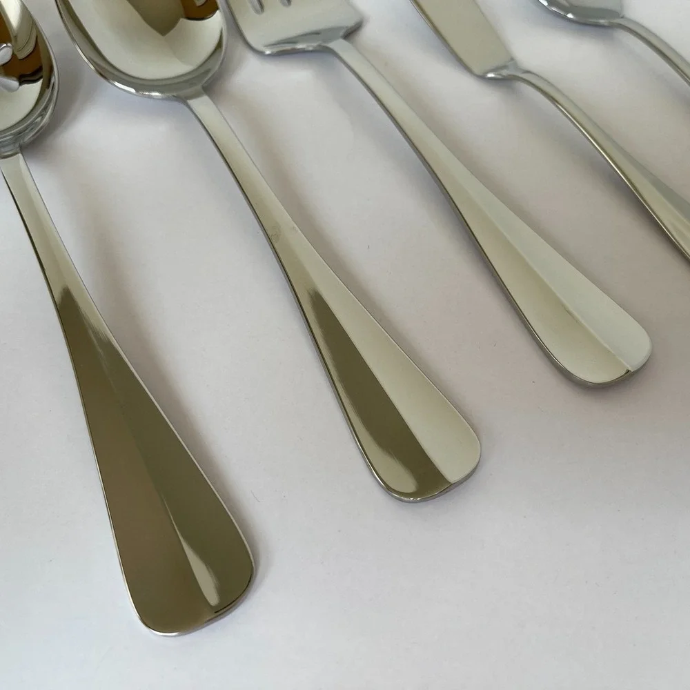 Wallace Stainless Steel Flatware BLAINE Lot of 5 Serving Pieces Unused